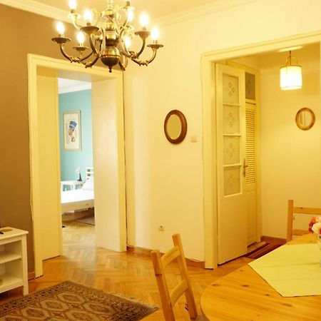 Green Land Apartment Belgrado Esterno foto
